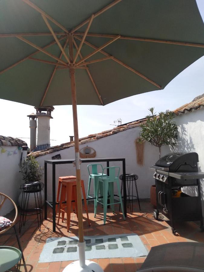 Maison De Village Familiale Pont Du Gard, Toit Terrasse, Barbecue, Fibre Vers-Pont-du-Gard Exterior foto