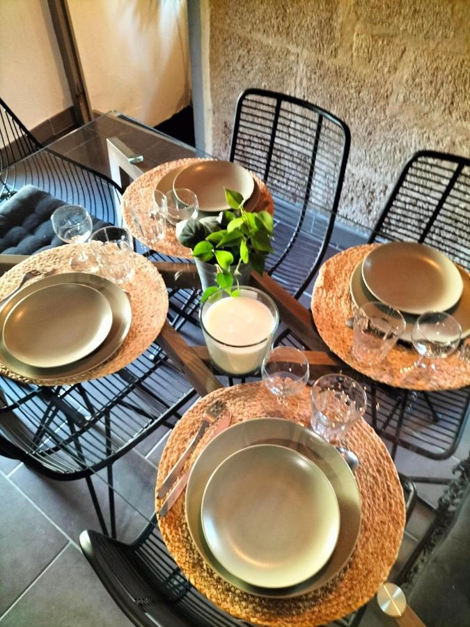 Maison De Village Familiale Pont Du Gard, Toit Terrasse, Barbecue, Fibre Vers-Pont-du-Gard Exterior foto